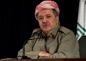 سه‌رۆك مه‌سعود بارزانى په‌یوه‌ندیێ ب بێگه‌رد تاله‌بانى دكه‌ت