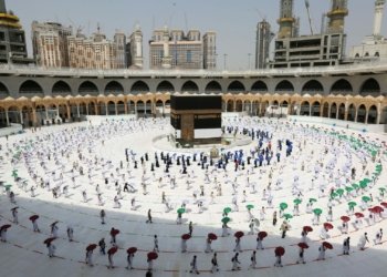 ئێكه‌م كاروانێ حه‌جیان گه‌هشته‌ كه‌عبێ
