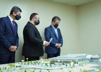 مه‌سرور بارزانى سەردانا پڕۆژەیێ دروستکرنا فڕۆکەخانەیا نیڤدەوڵەتییا دهۆكێ کر