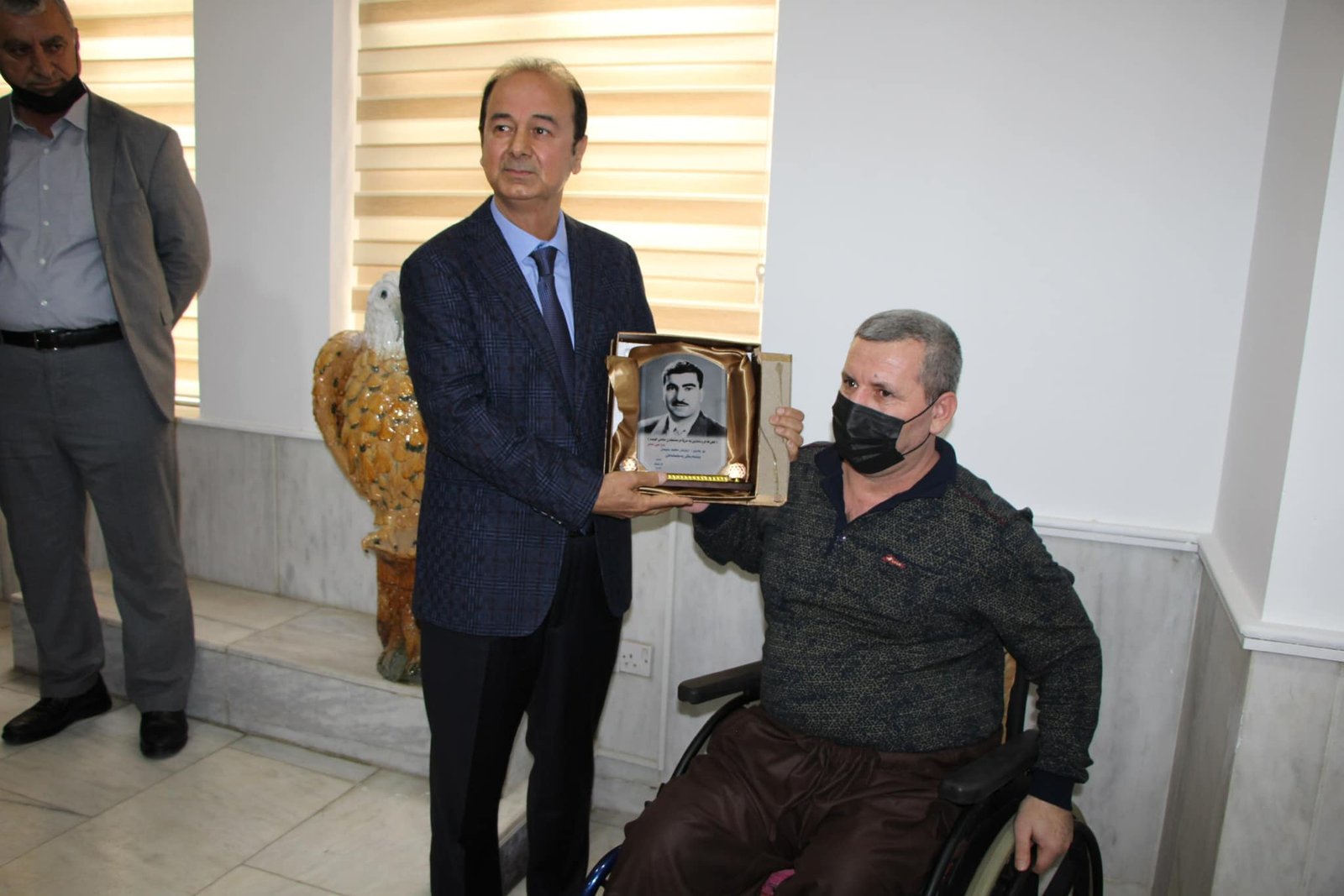 ھەلگرێن مەدالیێن بارزانیێ نەمر، زیندانیێن سیاسی و شەھیدێن زیندى ھاتنە خەلاتكرن
