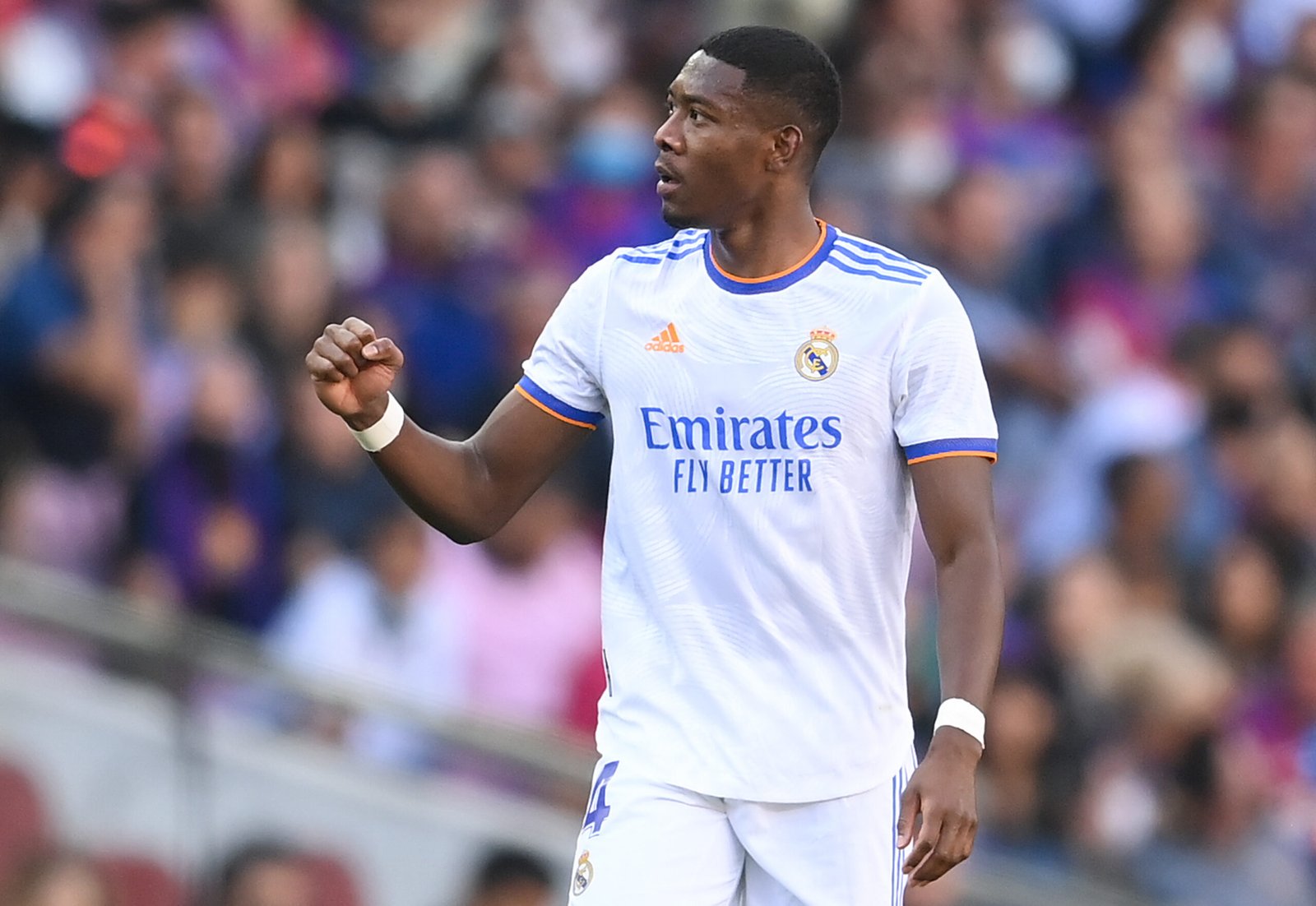 BARCELONA, SPAIN - OCTOBER 24: David Alaba of Real Madrid CF celebrates after scoring his team's first goal during the La Liga Santander match between FC Barcelona and Real Madrid CF at Camp Nou on October 24, 2021 in Barcelona, Spain. (Photo by David Ramos/Getty Images)