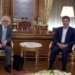 نێچیرڤان بارزانی د رێورەسمەكێدا دێ رێزێ ل نڤیسەرێ كورد گریت
