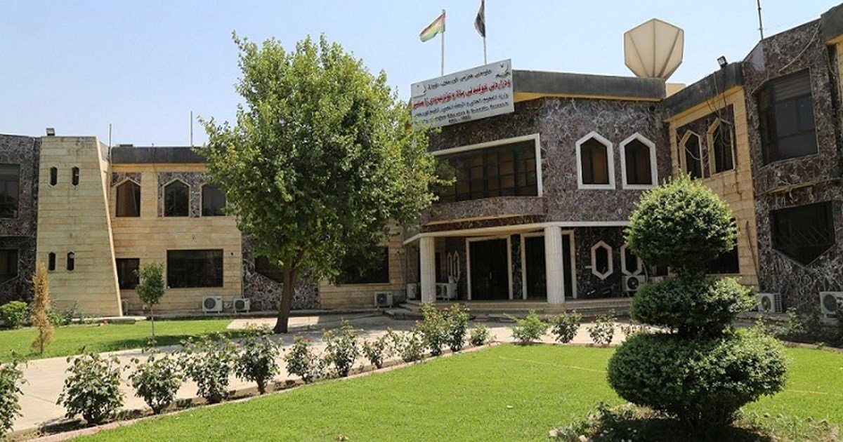 خواندنا بلند