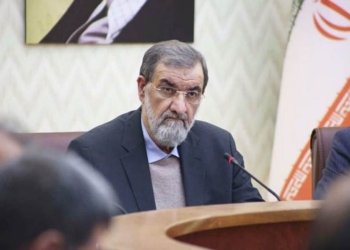 شیره‌تكارێ ڕێبه‌رێ ئیرانێ بۆ سه‌ربازێن ئه‌مریكا: ئه‌م یێن ل هیڤییا وه‌