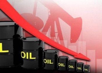 ڕاگرتنا دانوستاندنێن ئەمریکا و ئیرانێ بهایێ پەترۆلێ ئینا خوار
