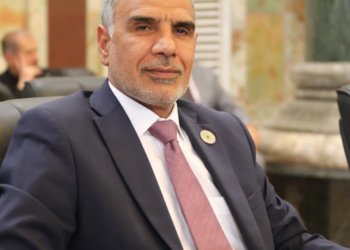 وەزیرەكێ توند و هشك